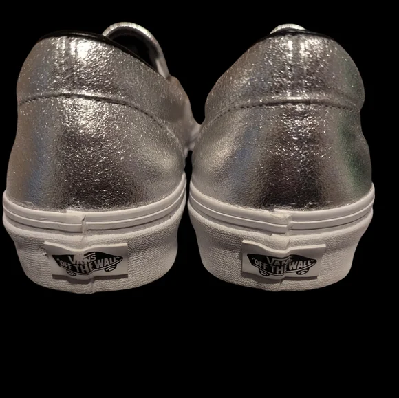 VANS Classic Slip-On Shoes - Picture 7 of 7